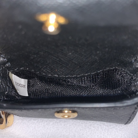 MICHAEL KORS BRAND NEW SUPER CUTE MINI CLIP ON LEATHER BAG - Picture 5 of 9